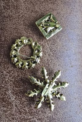 Hovedbilde Brosjesett – 3 i 1