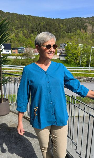 LORIN BLOUSE – PETROL BLUE