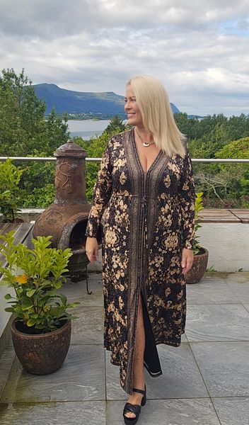 Lauren Long Dress - black/gold - ca.1 oktober levering