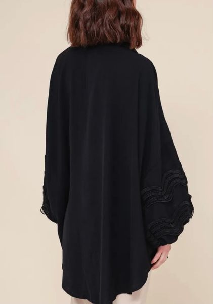 Saga Blouse ( 8585-3205) - Black - ca.25 august levering
