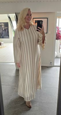 Hovedbilde ALLURE DRESS - beige - levering ca.10 sept