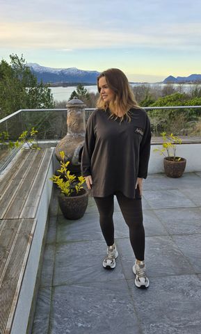 Hovedbilde AMORE LOUNGE TOP - chocolat