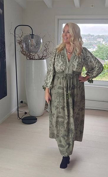 GABRIELLA DRESS –  dusty olive (116 )