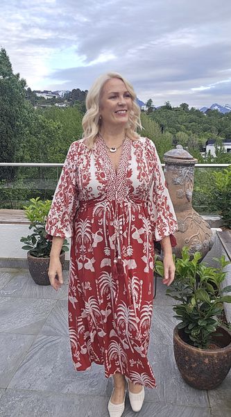GABRIELLA DRESS –  warm scarlet /red