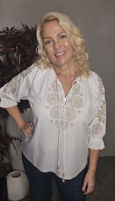 Bilde av LULU TOPP - hvit med gull -
