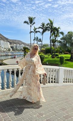 Hovedbilde Anthea dress - golden - levering april