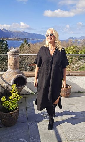 Bilde av MELINA long linen dress BC - black 