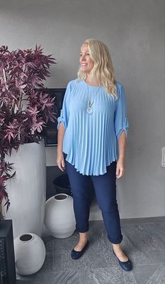 Hovedbilde Rosalie Pleat Blouse ( sh25662) - light blue