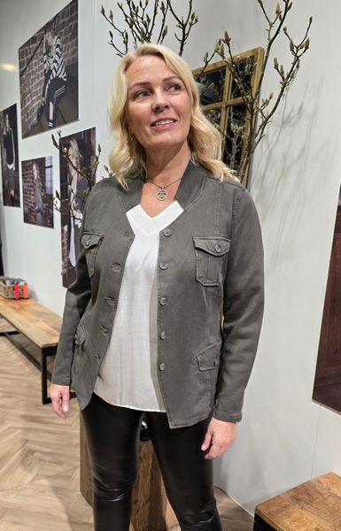 Mille S/S Blouse ( cmb111) kort erm - whisper white - kun s 