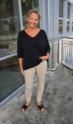 Hovedbilde ALINE PANTS - beige - levering ca. 15 april