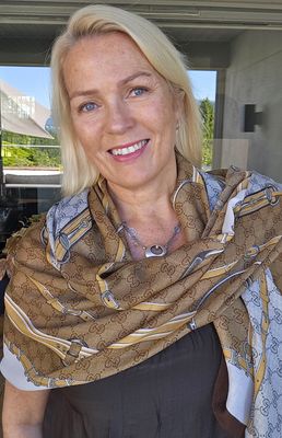 Hovedbilde SIYA SCARF - beige