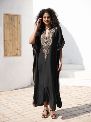 Hovedbilde C&oacute;rdoba Kaftan – Black & Gold - 
