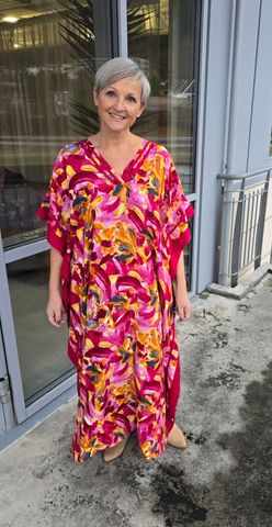 Hovedbilde VERONA KAFTAN – FUCHSIA BLOOM 