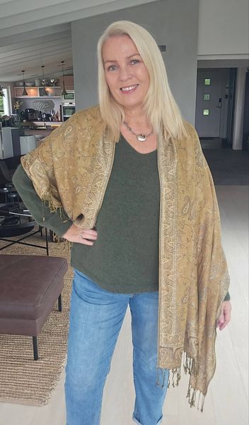 Indira Scarf (F60-A) - Gold & Salvie ( gr&aring;gr&oslash;nn )